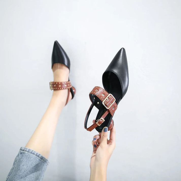 Rivet Pointed Toe Low Heel Pump