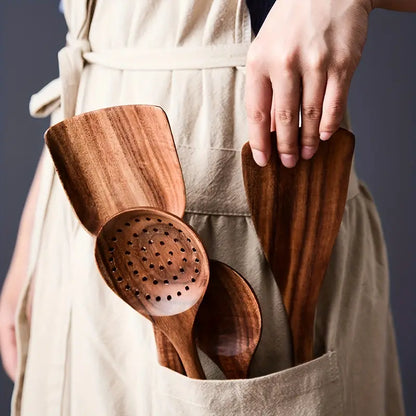 Atlas Wooden Kitchen Utensil Set