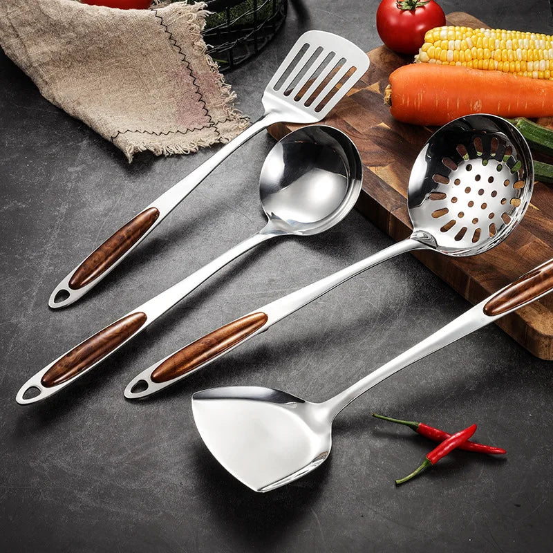 Modern Kitchen Utensils Set